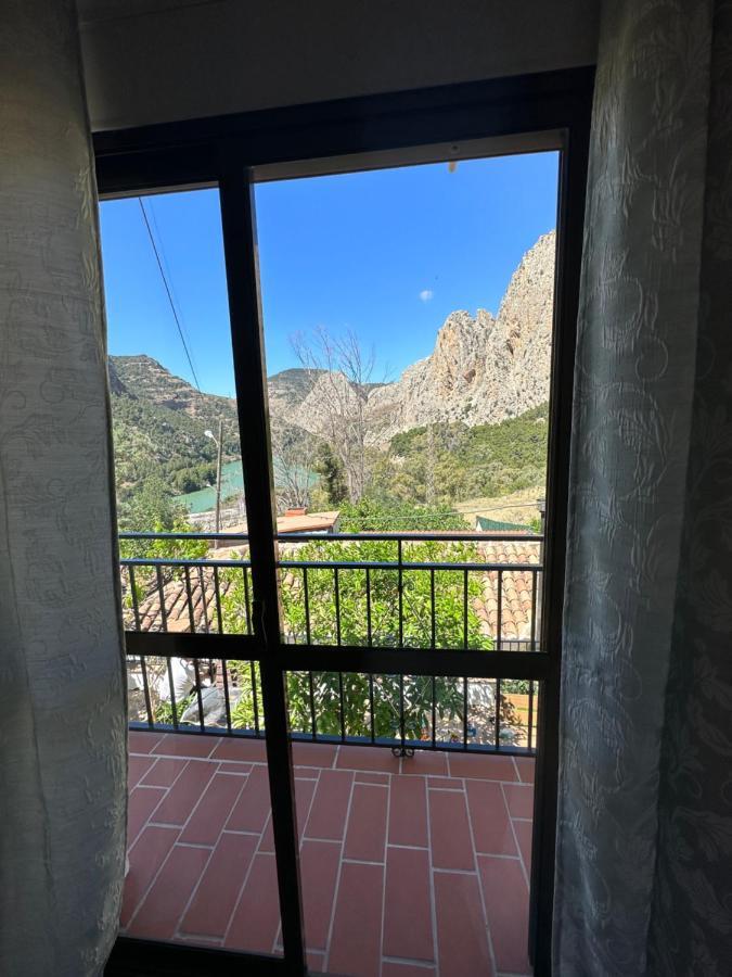 Casa El Chorro Con Magnificas Vistas Lejlighed Eksteriør billede